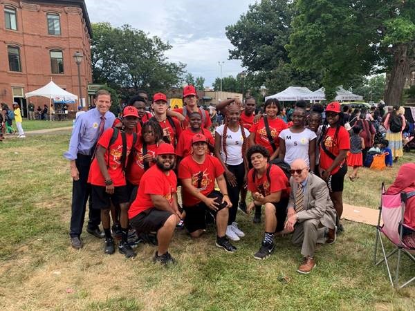 Blumenthal attended the Capitol Region Education Council’s 8th annual back to school block party. The annual event brings together 53 community groups and distributes thousands of free backpacks filled with school supplies to students.